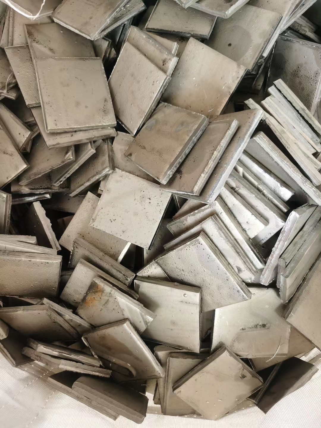 现货镍(现货镍行情分析)