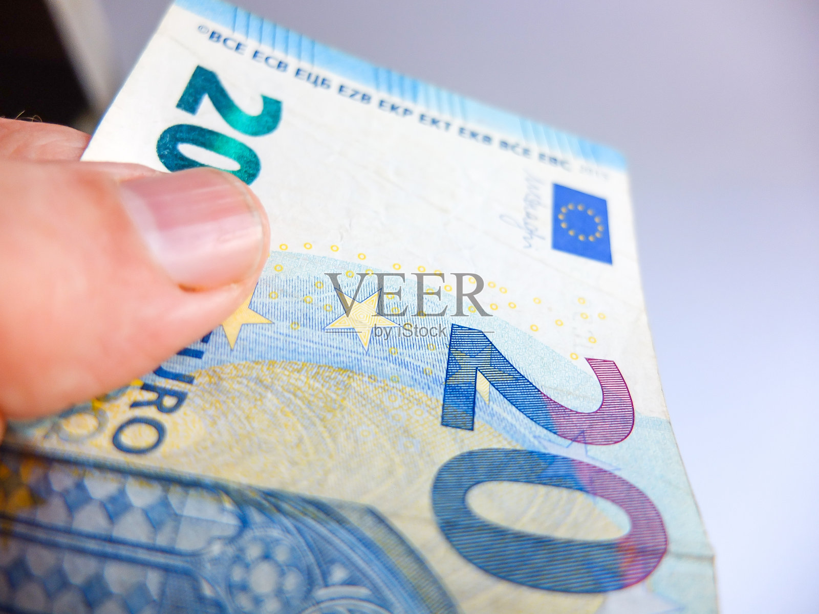 欧元是哪个国家的货币(欧元是哪个国家的货币单位啊)